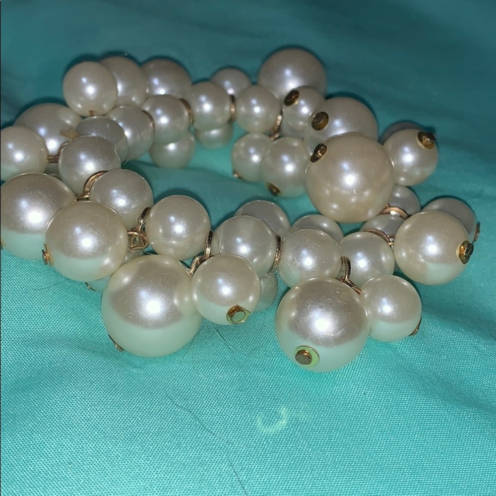 Pearl bracelet